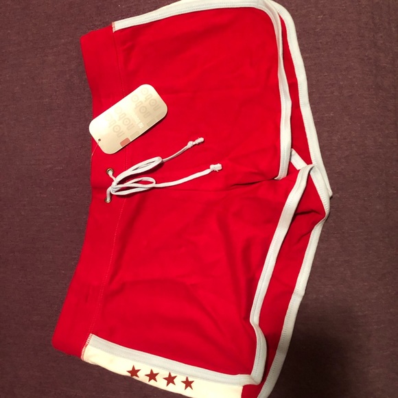 Work out shorts - Picture 2 of 3